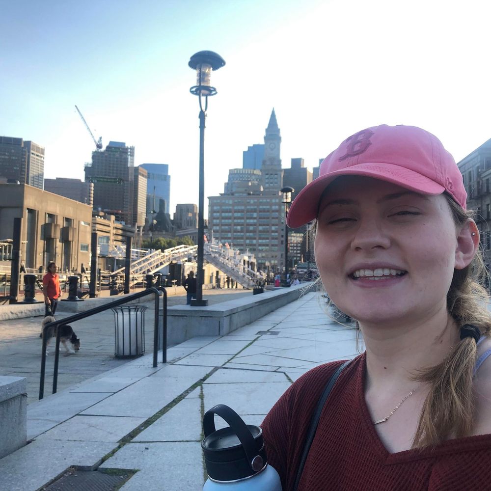 Meet your Posher, Ashley